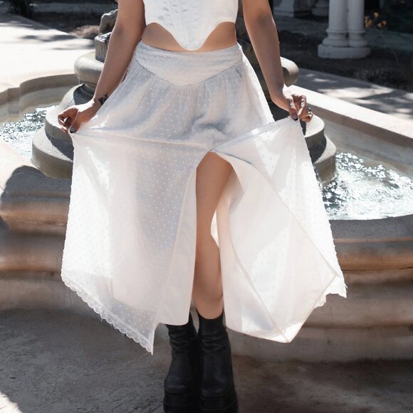 Lively Ghosts Apparition Skirt - Women's XS - Picture 2 of 4